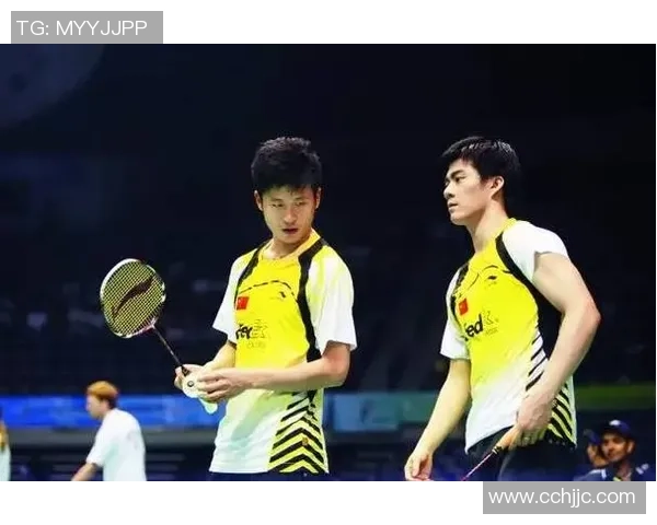 羽毛球战术解析：探秘上海羽毛球队的边路渗透技巧与策略